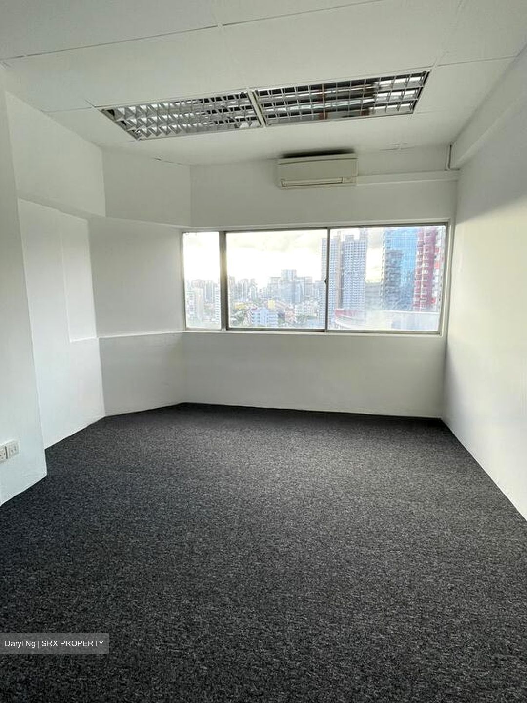 Textile Centre (D7), Office #576566401